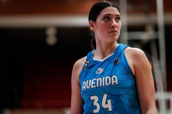 Yunan güzeli geliyor: Afrodit Maria Beşiktaş'ta 1